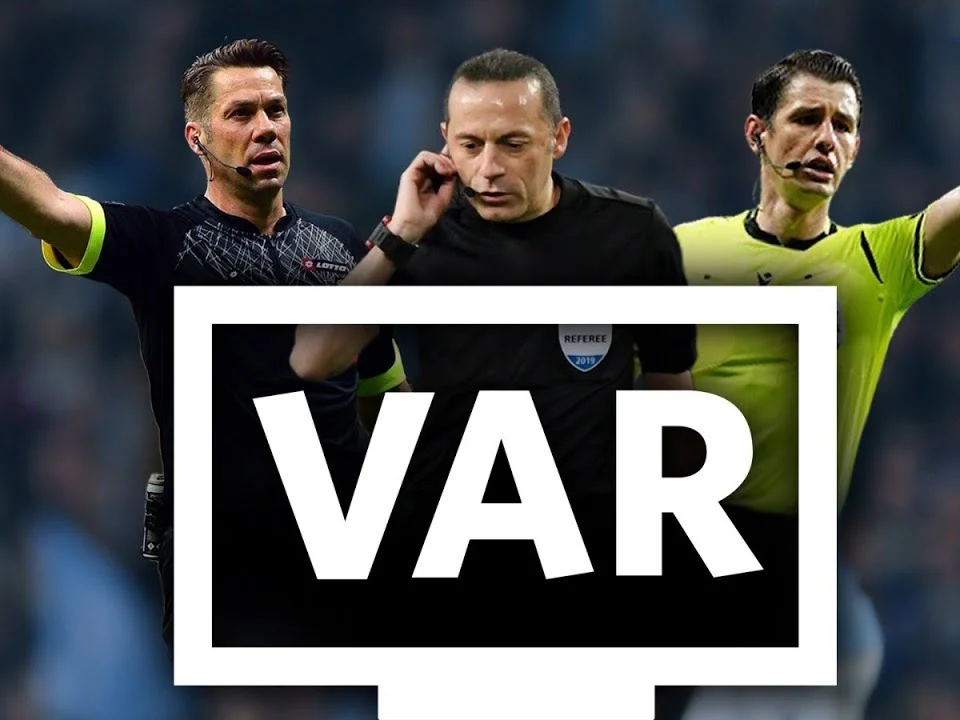 Futbolda VAR Kullanimi Avantajlar ve Tartismalar