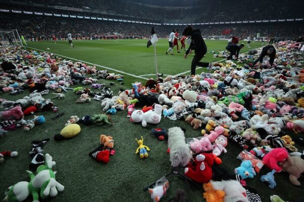 Ultras Kulturu Futbol Askinin Zirvesi